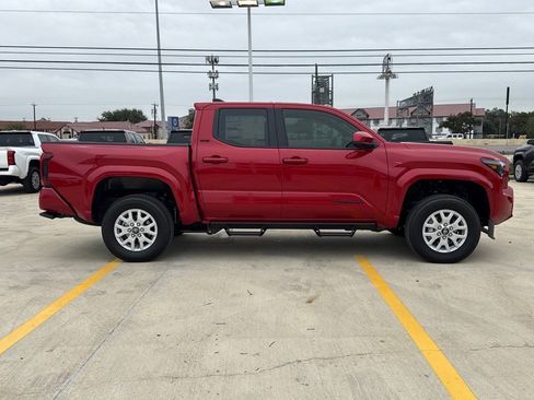 New 2026 Toyota Tacoma Limited image 4