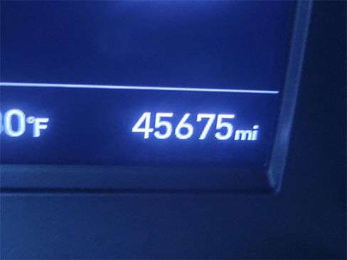 Used 2019 Hyundai Elantra SEL image 11