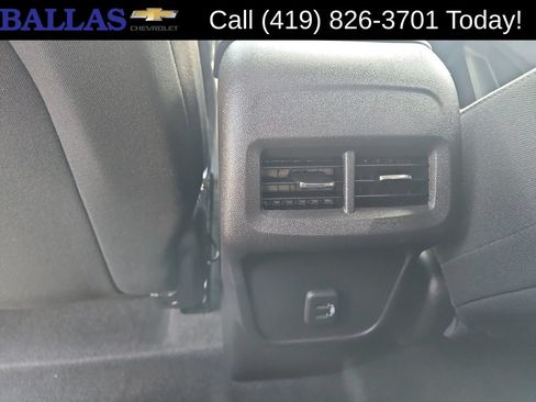 Certified 2022 Chevrolet Equinox LT FWD image 22
