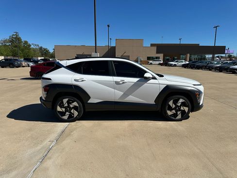 New 2026 Hyundai Kona Limited image 4