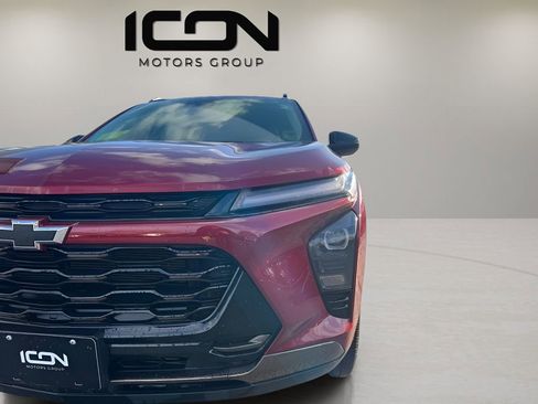 Used 2024 Chevrolet Trax ACTIV w/ Driver Confidence Package image 6