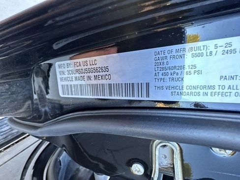 Used 2025 RAM 2500 Big Horn image 34