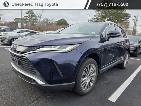 Used 2021 Toyota Venza Limited image 1
