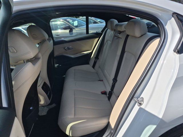 Used 2023 BMW 330i Sedan w/ Parking Assistance Package RWD image 19