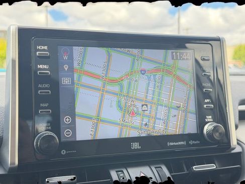 Used 2019 Toyota RAV4 Limited image 25