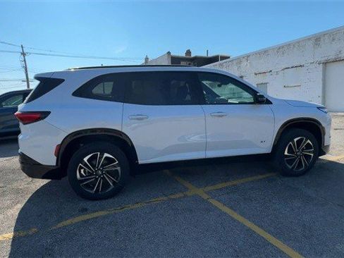 New 2026 Buick Enclave Sport Touring w/ Power Package image 9