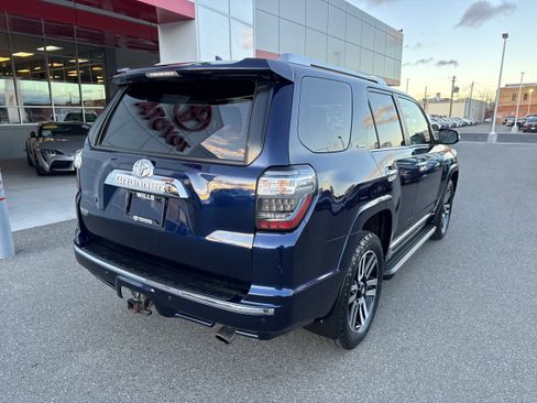Used 2015 Toyota 4Runner Limited image 4