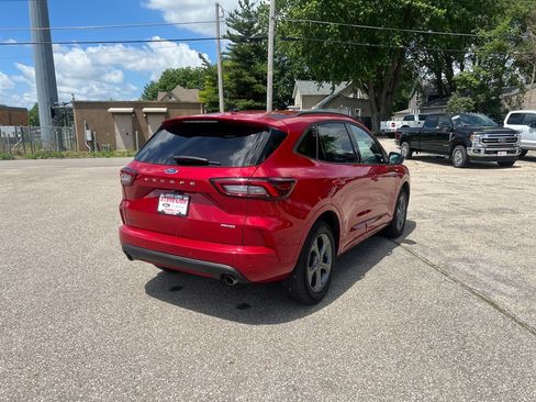Used 2024 Ford Escape ST-Line w/ Tech Pack #1 AWD/4WD image 6