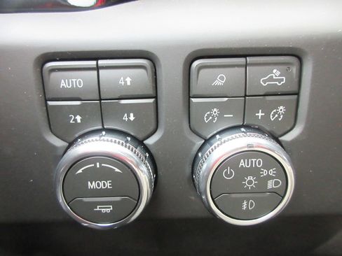 New 2026 GMC Sierra 1500 Denali AWD/4WD image 18