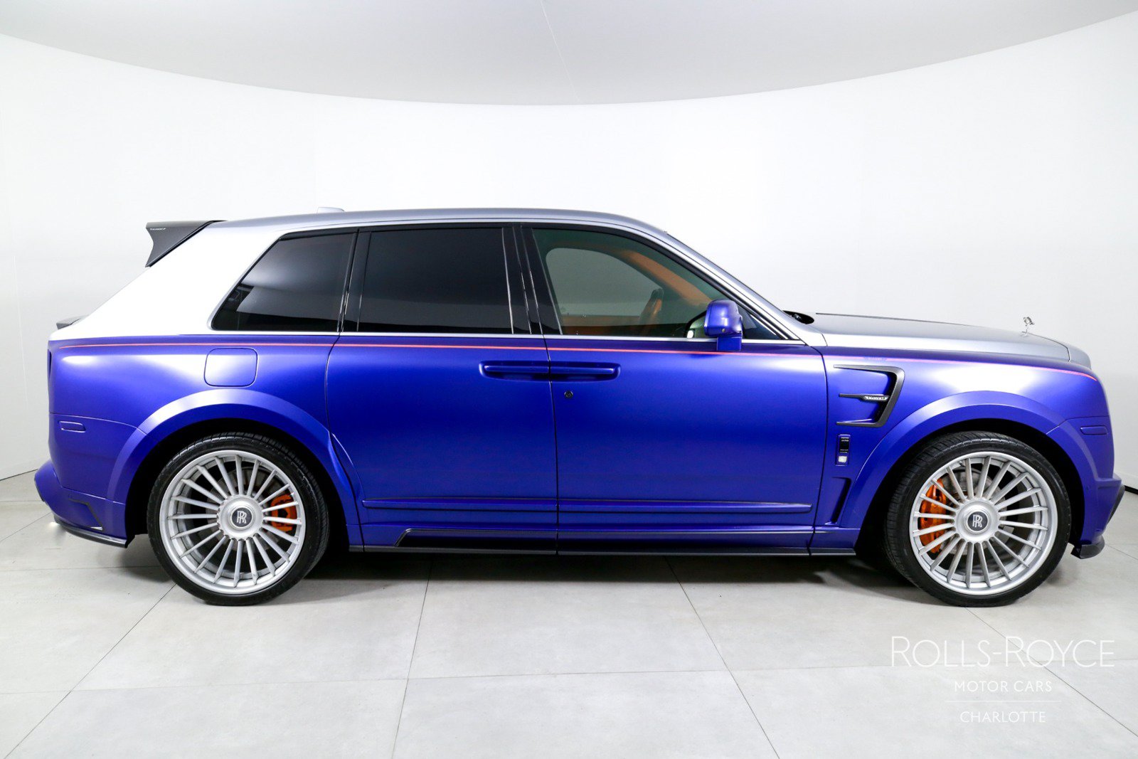 Used 2019 Rolls-Royce Cullinan AWD/4WD image 10