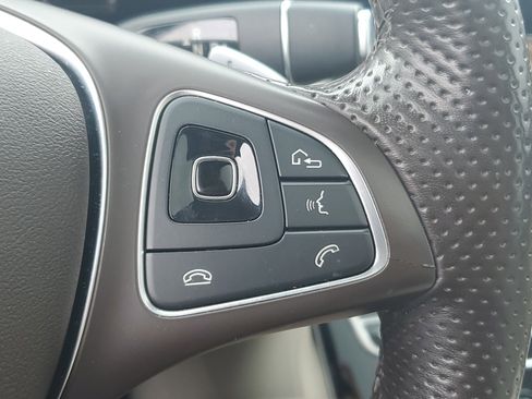 Used 2018 Mercedes-Benz E 300 4MATIC image 25