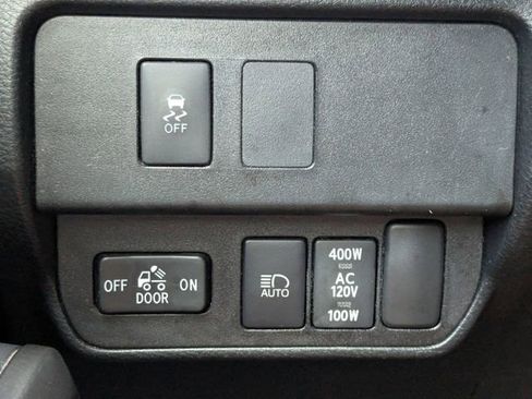 Used 2021 Toyota Tacoma TRD Sport w/ Technology Package RWD image 33