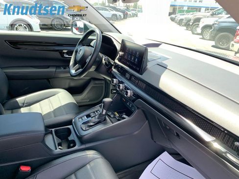 Used 2025 Honda CR-V EX-L image 12