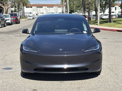 Used 2024 Tesla Model 3 Standard Range image 2