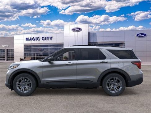 New 2026 Ford Explorer Active w/ Active Comfort Package AWD/4WD image 3