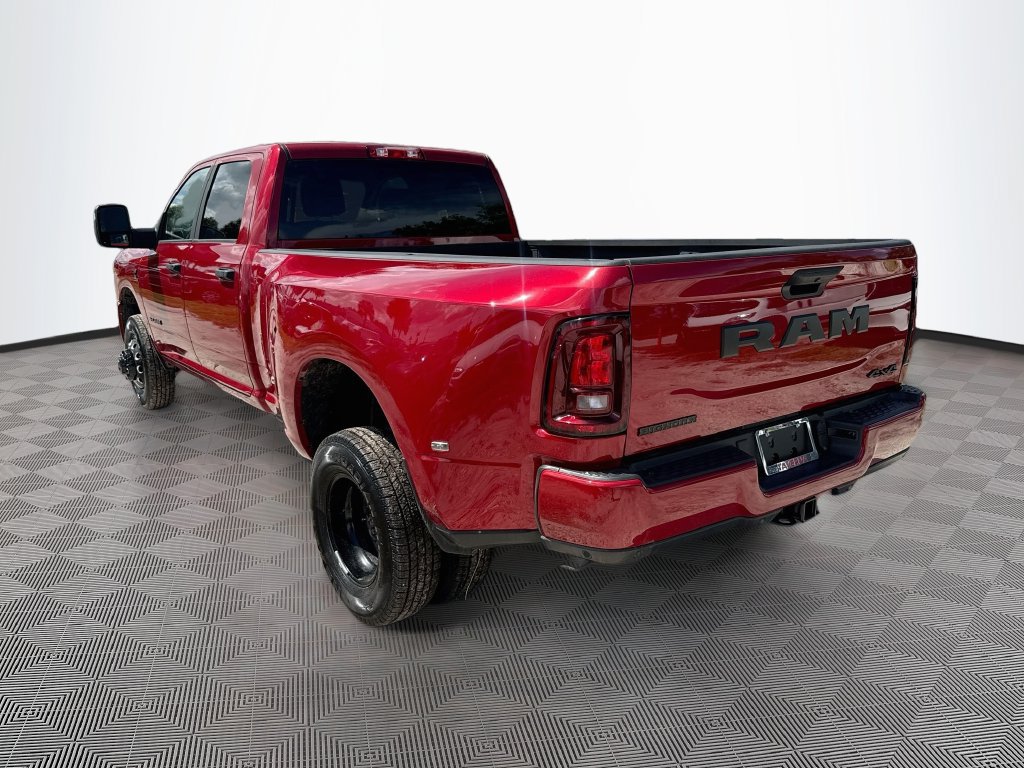 New 2026 RAM 3500 Big Horn AWD/4WD image 7