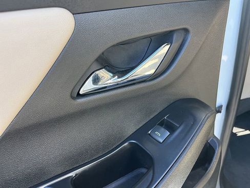 Used 2023 Chevrolet Traverse LS w/ Safety Package image 45