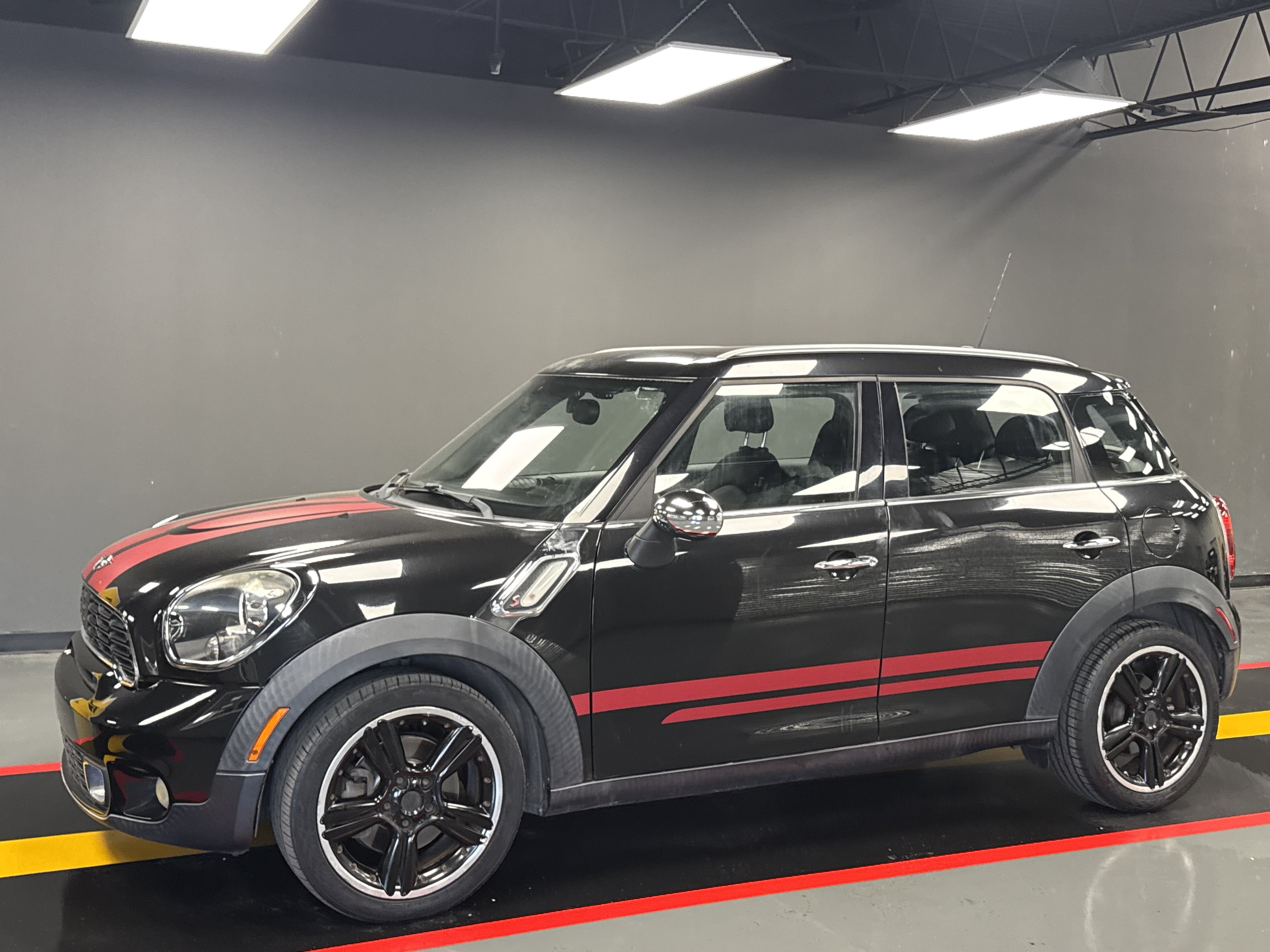 Used 2013 MINI Cooper Countryman S FWD image 2