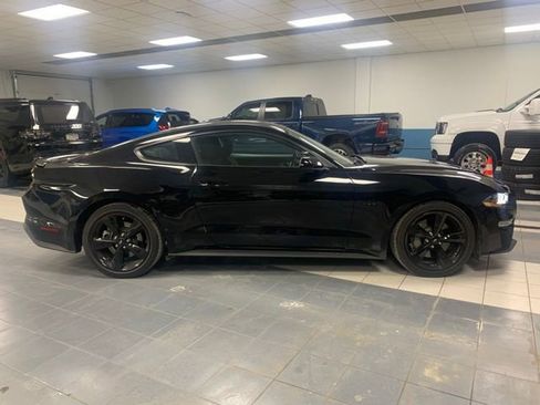 Used 2022 Ford Mustang GT w/ Equipment Group 301A image 6