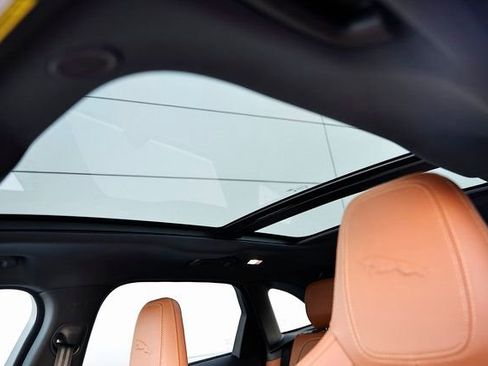 New 2026 Jaguar F-PACE R-Dynamic S image 14