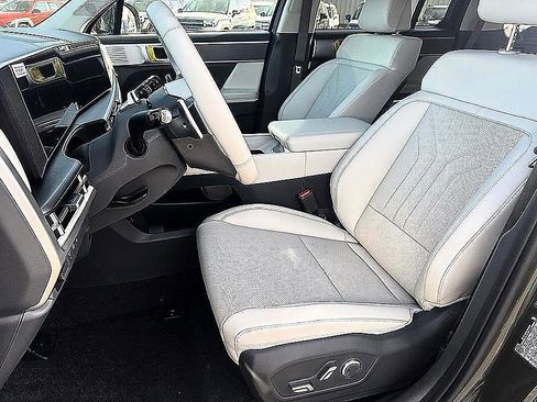 New 2026 Hyundai Santa Fe SEL AWD/4WD image 7