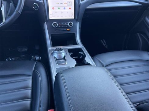 Used 2023 Ford Edge SEL image 16