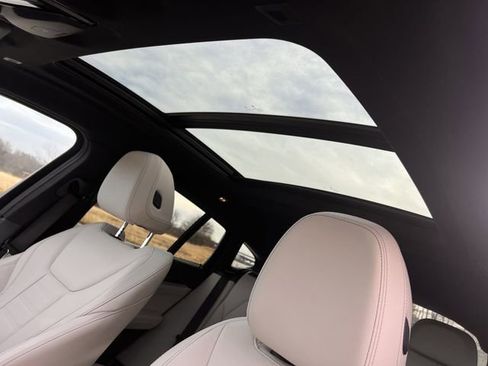 Used 2024 BMW X4 M40i image 20