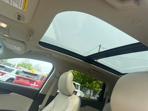 Used 2019 Lincoln Nautilus Reserve AWD/4WD image 27