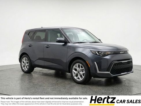 Used 2025 Kia Soul LX w/ LX Technology Package image 1