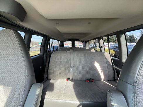 Used 2019 Chevrolet Express 3500 LT w/ LT Preferred Equipment Group image 24