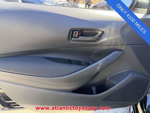 Used 2025 Toyota Corolla LE image 21