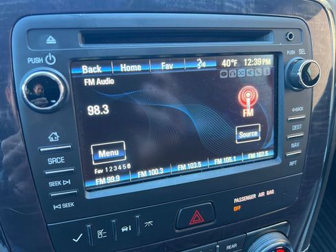 Used 2016 Buick Enclave Leather w/ Trailering Package image 23