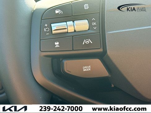 New 2026 Kia Sportage EX image 28