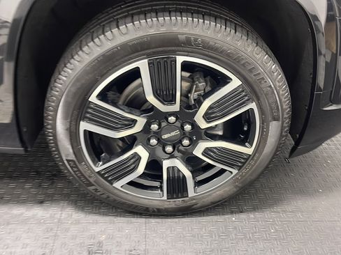 Used 2021 GMC Acadia Denali w/ Denali Ultimate Package AWD/4WD image 22