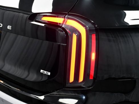 Used 2024 Kia Telluride SX image 89