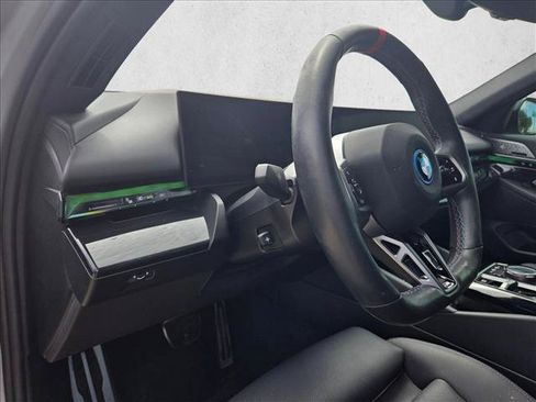 Used 2024 BMW i5 M60 w/ Premium Package AWD/4WD image 9