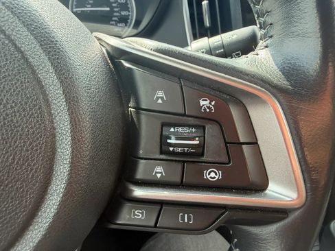 Used 2020 Subaru Forester Premium AWD/4WD image 14