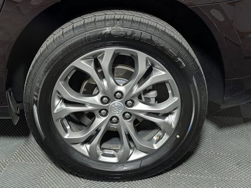Used 2021 Buick Enclave Avenir w/ Avenir Technology Package FWD image 24