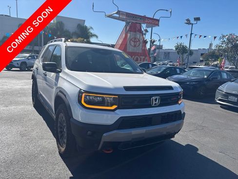 Used 2026 Honda Passport TrailSport image 2