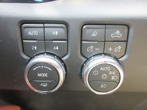 New 2026 GMC Sierra 1500 Denali Ultimate AWD/4WD image 18