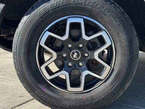 Used 2023 Ford Bronco Outer Banks AWD/4WD image 23