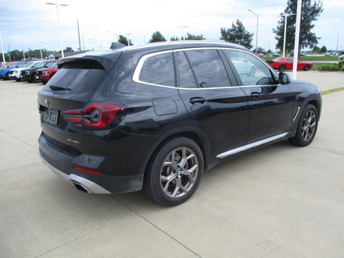 Used 2024 BMW X3 xDrive30i AWD/4WD image 5