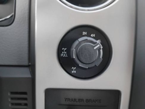 Used 2014 Ford F150 XLT w/ Equipment Group 302A Luxury AWD/4WD image 17