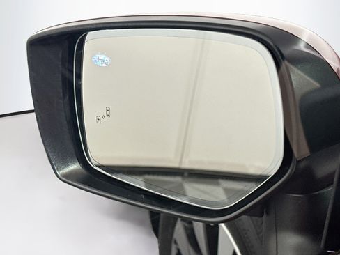 Used 2017 Subaru Outback 2.5i Limited AWD/4WD image 16