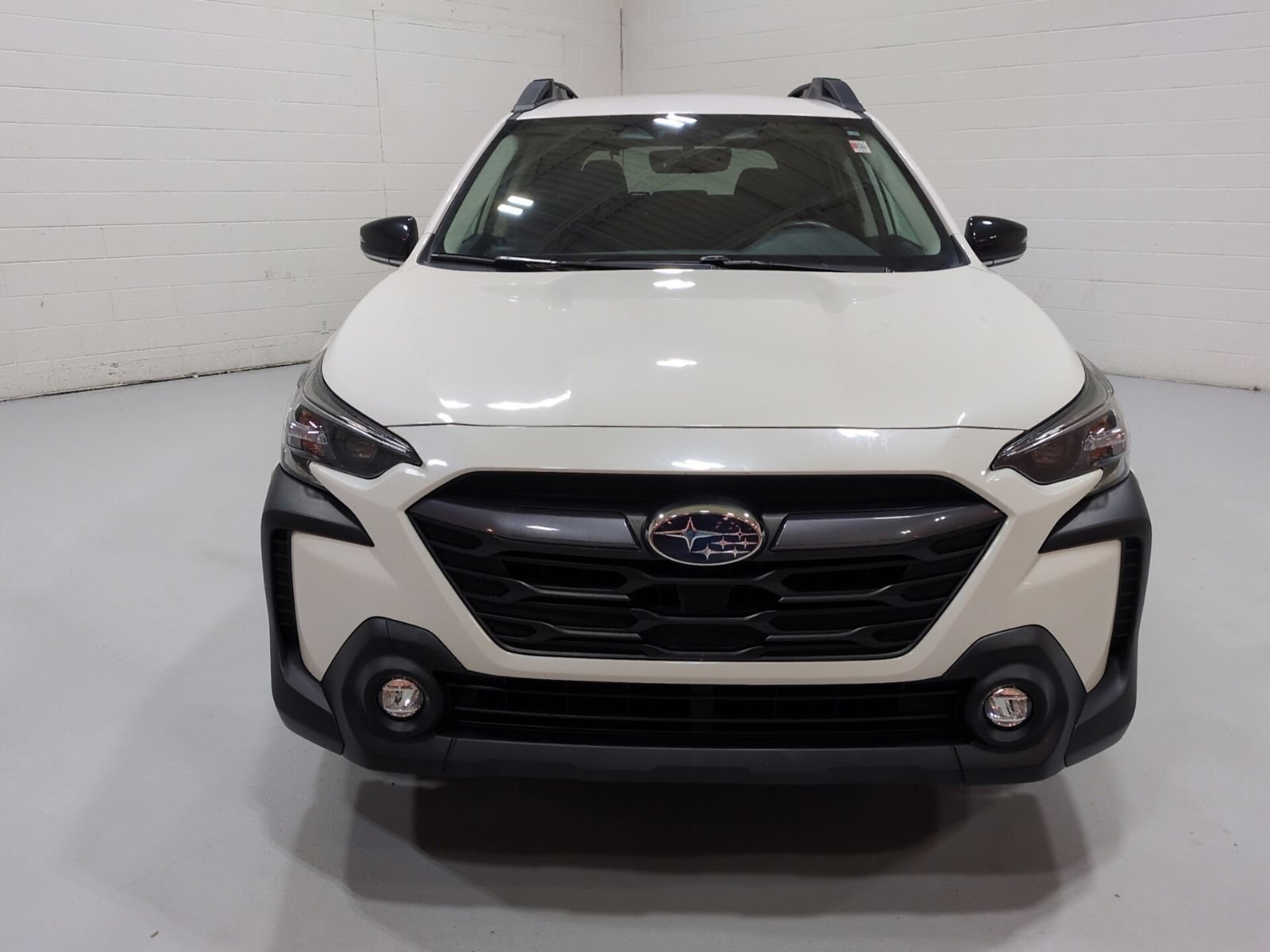Used 2024 Subaru Outback Premium AWD/4WD image 8