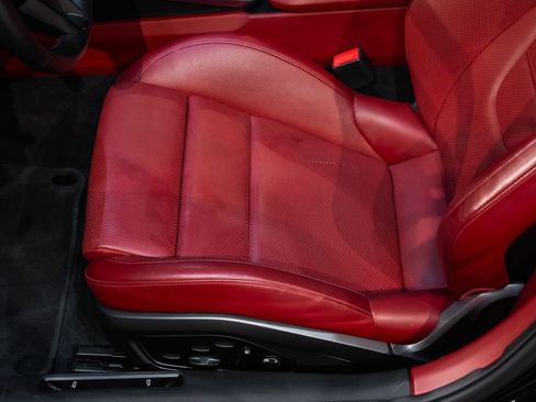 Used 2021 Porsche 911 Turbo S image 35