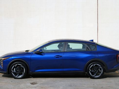 Used 2025 Kia K4 EX FWD image 42