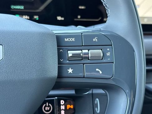 New 2026 Kia EV9 Land w/ Nightfall Edition Package AWD/4WD image 31