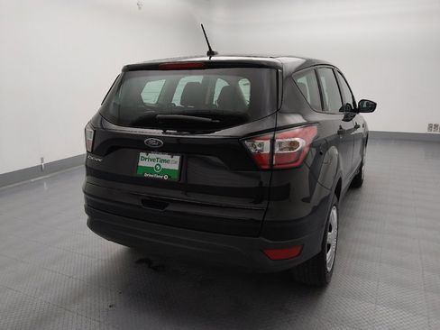 Used 2018 Ford Escape S image 7