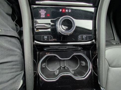 Used 2022 Jeep Grand Cherokee Limited 4xe image 28